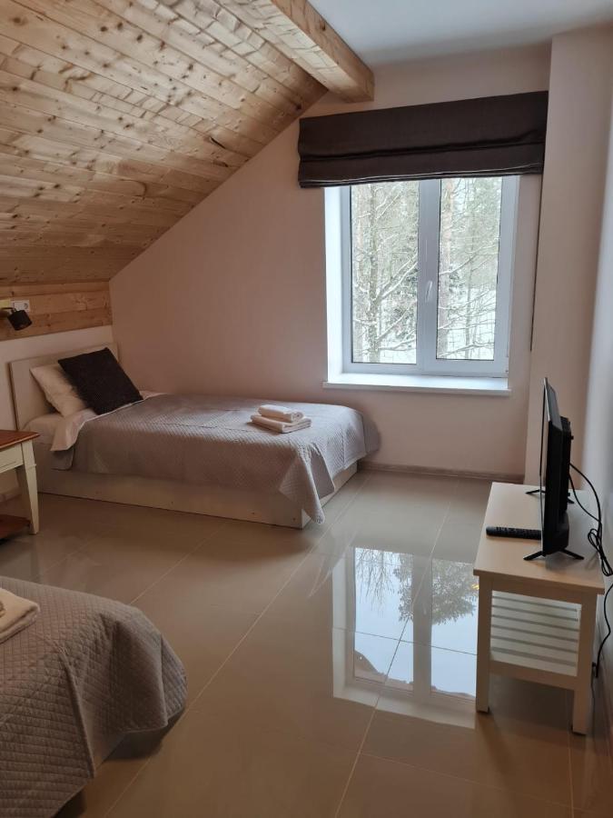 Grundenberga Hotel With Self Check-In Baldone Kültér fotó