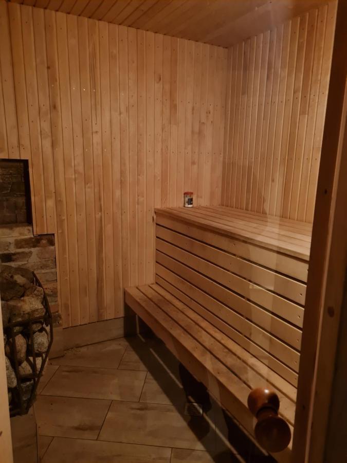 Grundenberga Hotel With Self Check-In Baldone Kültér fotó