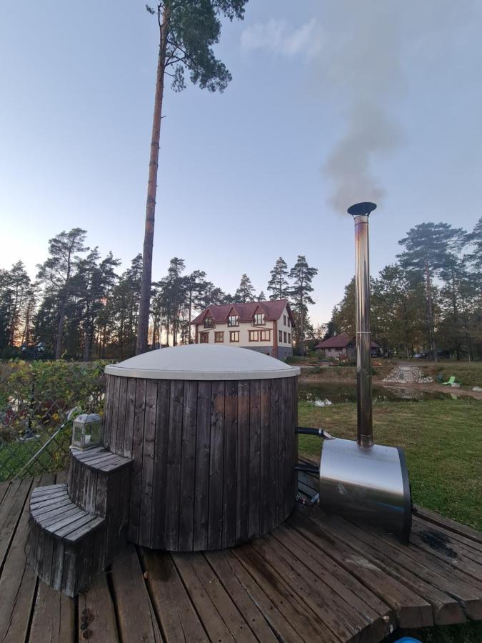 Grundenberga Hotel With Self Check-In Baldone Kültér fotó